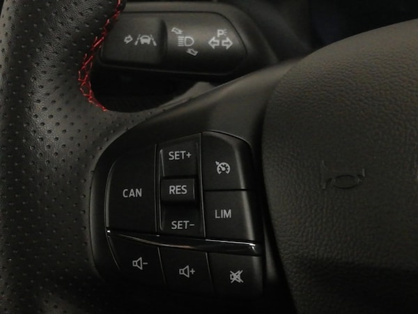 Used Ford Focus 2022 for sale - 76195273: Photo 18