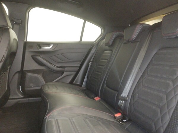 Used Ford Focus 2022 for sale - 76195273: Photo 6