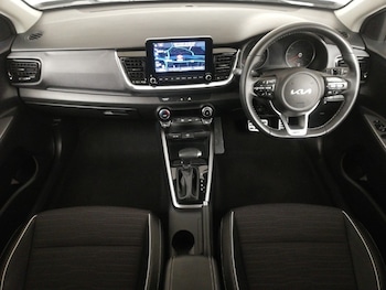 Used Kia Stonic 2023 for sale - 75576923: Photo