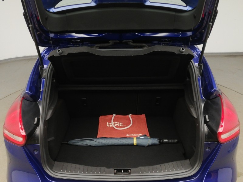 Used Ford Focus 2018 for sale - 78023795: Photo 8