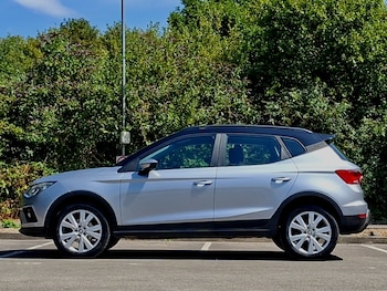 Used SEAT Arona 2019 for sale - 79407111: Photo