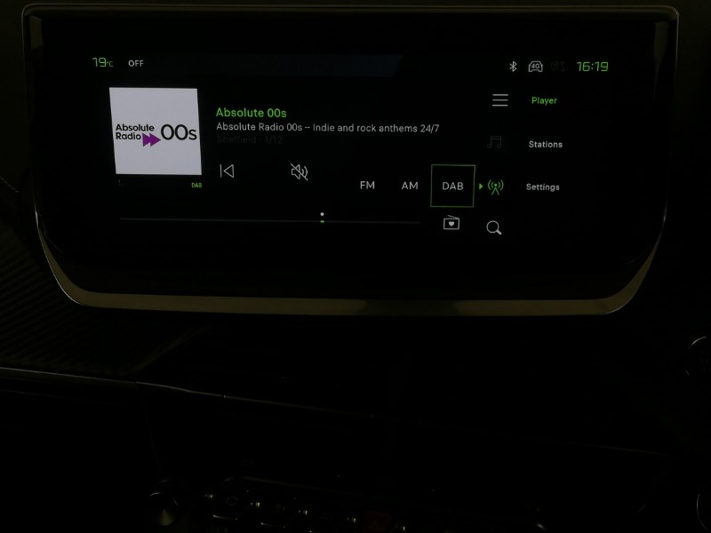 Used Peugeot 2008 2024 for sale - 76842718: Photo 13