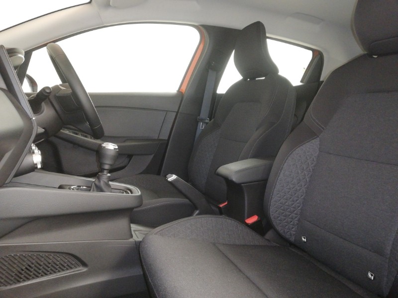 Used Renault Clio 2023 for sale - 77209542: Photo 5