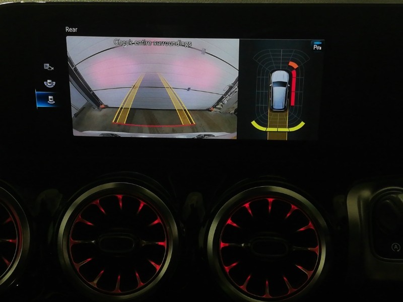 Used Mercedes-Benz GLB 2022 for sale - 77352869: Photo 11