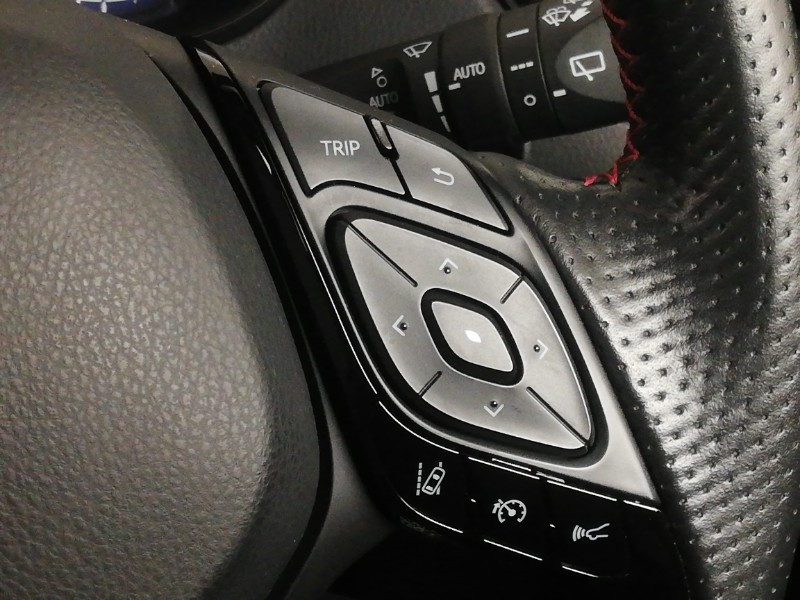 Used Toyota C-HR 2022 for sale - 76575671: Photo 18