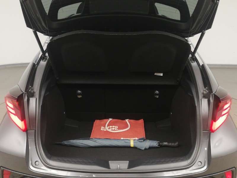 Used Toyota C-HR 2022 for sale - 76575671: Photo 8