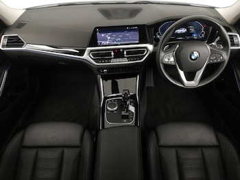 Used BMW 3 Series 2021 for sale - 75910058: Photo