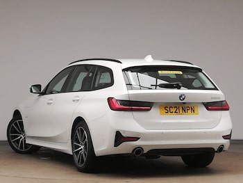 Used BMW 3 Series 2021 for sale - 75910058: Photo