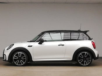 Used MINI Hatch 2024 for sale - 77881690: Photo