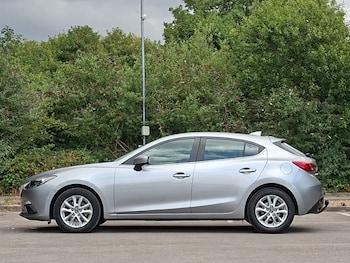 Used Mazda Mazda3 2016 for sale - 79294381: Photo