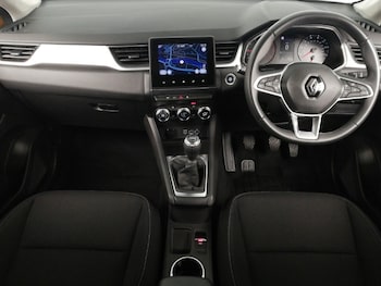 Used Renault Captur 2020 for sale - 76221555: Photo 2