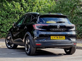 Used Renault Captur 2024 for sale - 79360952: Photo