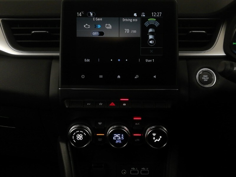 Used Renault Captur 2024 for sale - 77832459: Photo 17