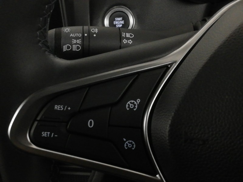 Used Renault Captur 2024 for sale - 77832459: Photo 18