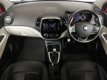 Used Renault Captur 2018 for sale - 75645152: Photo