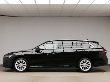 Used Skoda Superb 2024 for sale - 77314392: Photo