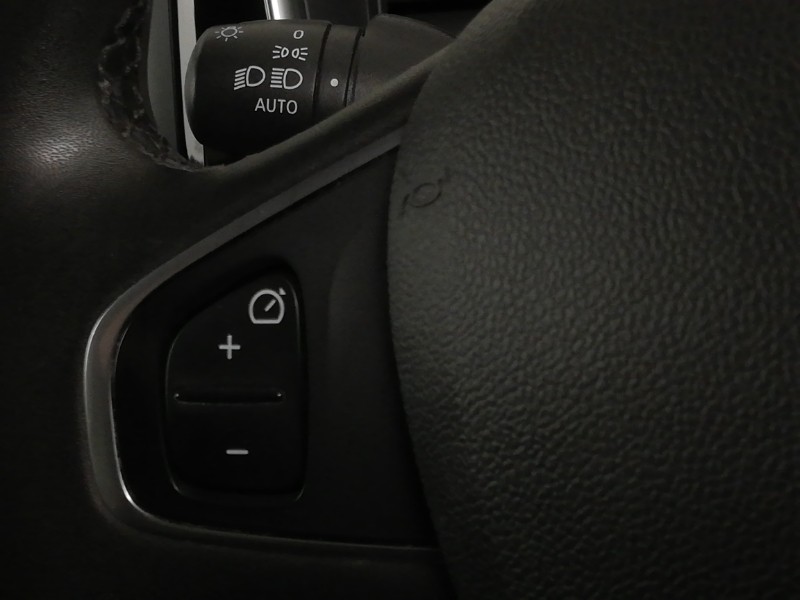 Used Renault Captur 2019 for sale - 76651904: Photo 18