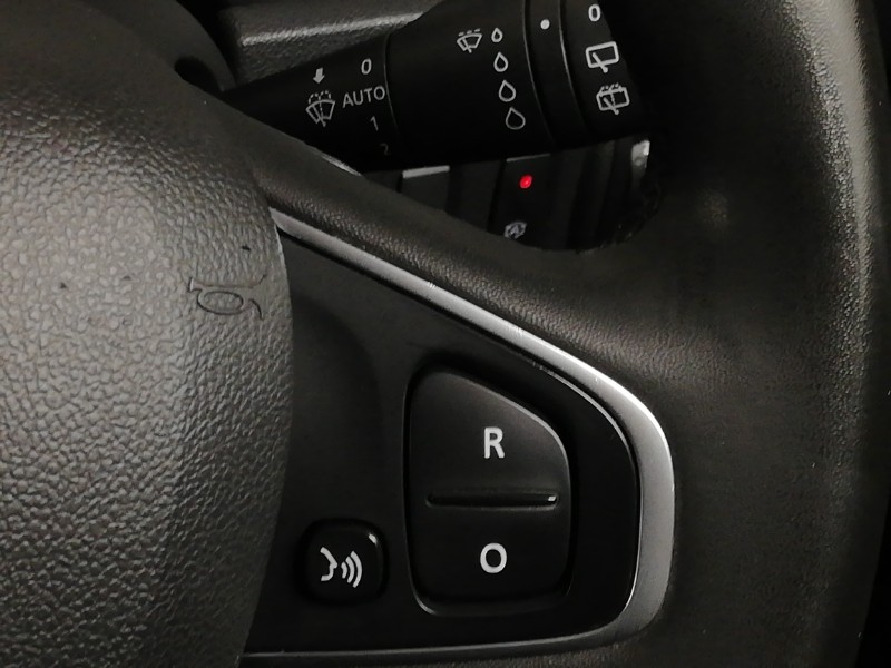 Used Renault Captur 2019 for sale - 76651904: Photo 19