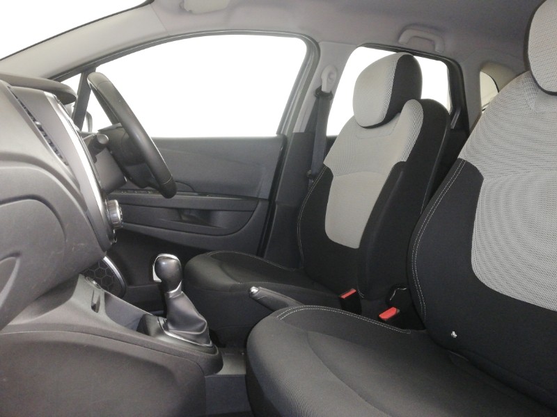 Used Renault Captur 2019 for sale - 76651904: Photo 5