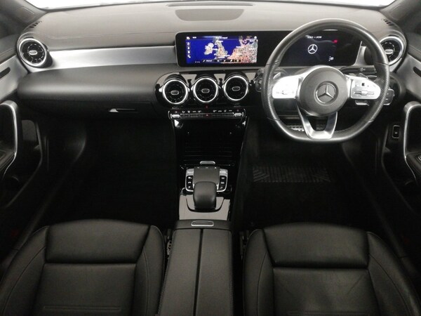 Used Mercedes-Benz CLA 2019 for sale - 76078783: Photo 2