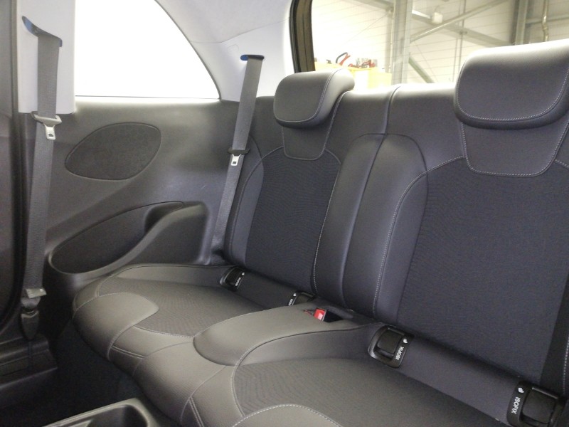 Used Vauxhall ADAM 2016 for sale - 77201904: Photo 6