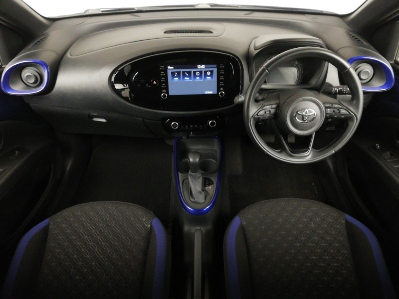 Used Toyota Aygo X 2023 for sale - 78059898: Photo 2