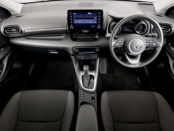 Used Toyota Yaris 2023 for sale - 78125658: Photo