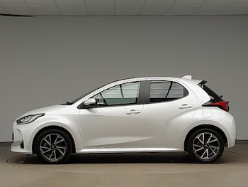 Used Toyota Yaris 2023 for sale - 78125658: Photo