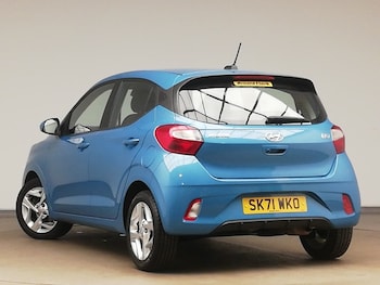 Used Hyundai i10 2021 for sale - 75448103: Photo
