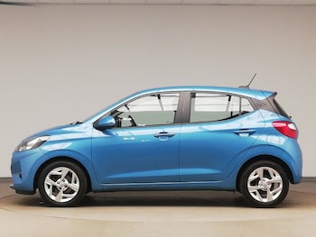Used Hyundai i10 2021 for sale - 75448103: Photo