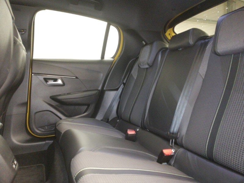 Used Peugeot 208 2021 for sale - 77874418: Photo 6