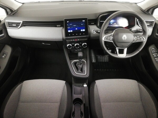 Used Renault Clio 2025 for sale - 76103164: Photo 2