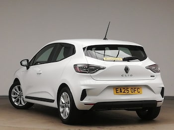 Used Renault Clio 2025 for sale - 76103164: Photo 3