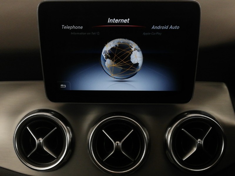 Used Mercedes-Benz GLA 2019 for sale - 76834269: Photo 12