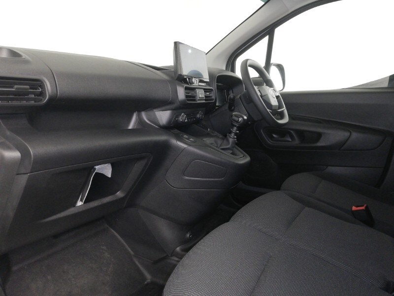 Used Citroen Berlingo 2024 for sale - 76408205: Photo 5