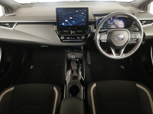Used Toyota Corolla 2024 for sale - 76135165: Photo 2