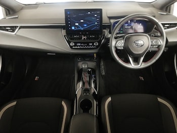 Used Toyota Corolla 2024 for sale - 76135165: Photo 2