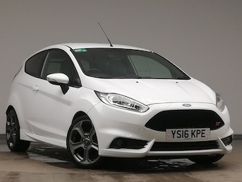 Used Ford Fiesta 2016 for sale - 77338608: Photo