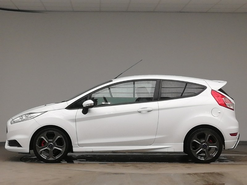 Used Ford Fiesta 2016 for sale - 77338608: Photo 4
