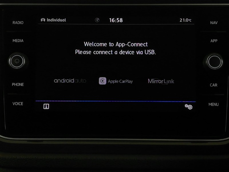 Used Volkswagen T-Roc 2019 for sale - 76187698: Photo 14