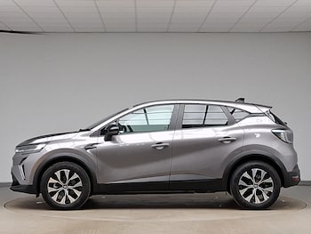 Used Renault Captur 2025 for sale - 79203896: Photo