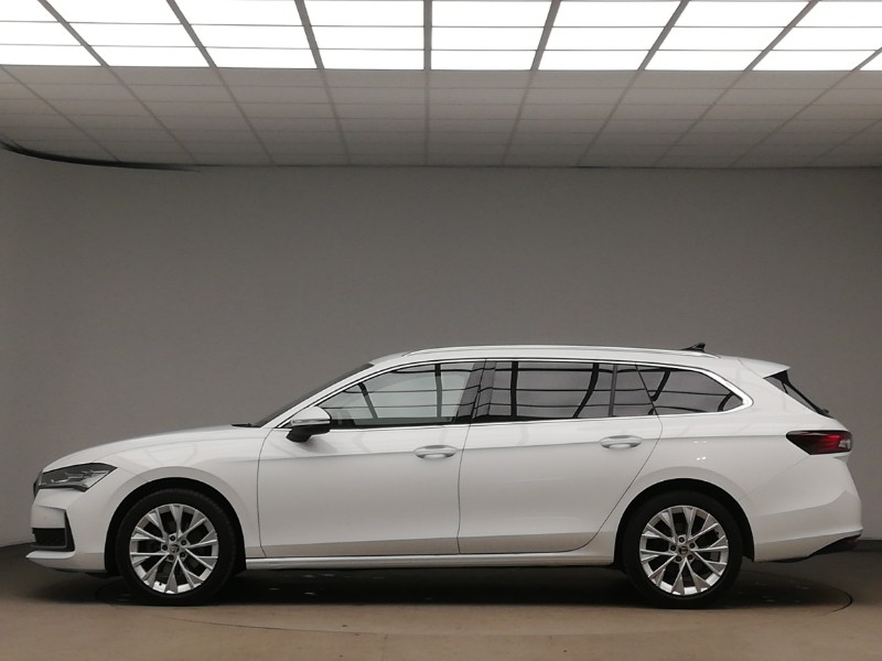 Used Skoda Superb 2024 for sale - 77947790: Photo 4