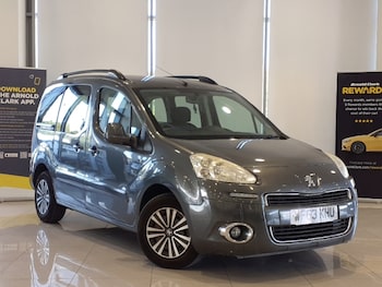 Used Peugeot Partner Tepee 2013 for sale - 79638650: Photo