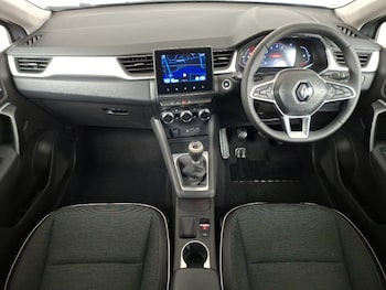 Used Renault Captur 2024 for sale - 78872524: Photo