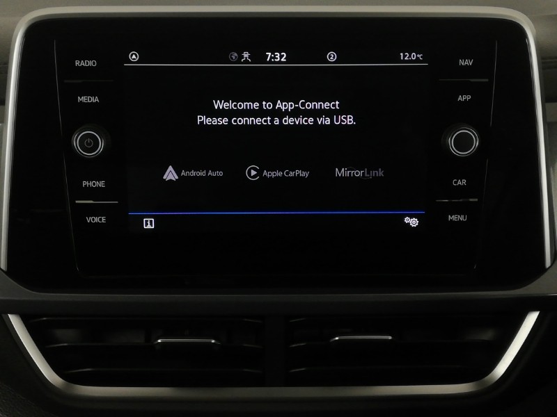 Used Volkswagen T-Roc 2022 for sale - 77678541: Photo 14