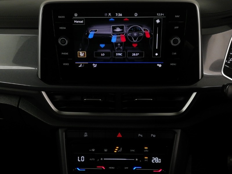 Used Volkswagen T-Roc 2022 for sale - 77678541: Photo 17