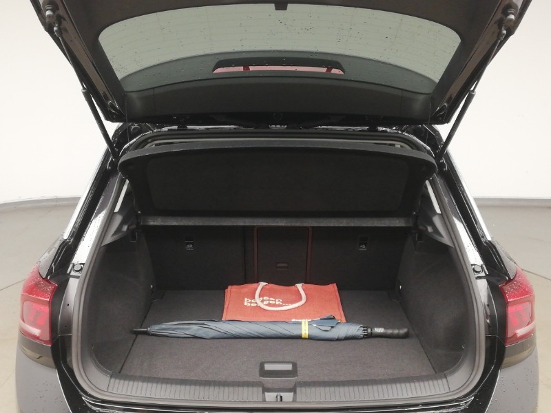 Used Volkswagen T-Roc 2022 for sale - 77678541: Photo 8