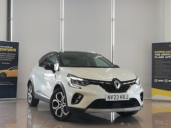 Used Renault Captur 2023 for sale - 79443534: Photo