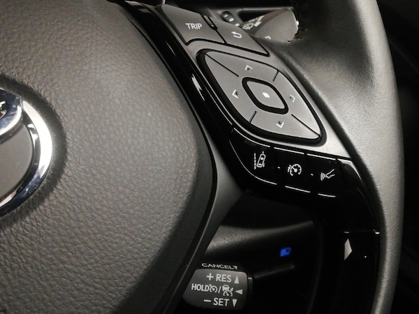 Used Toyota C-HR 2022 for sale - 76199393: Photo 17