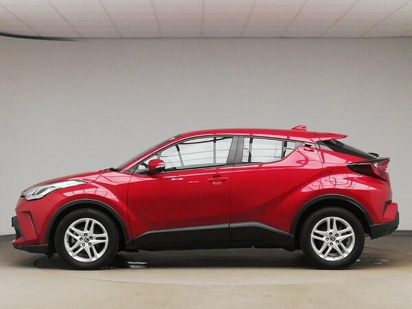 Used Toyota C-HR 2022 for sale - 76199393: Photo 4
